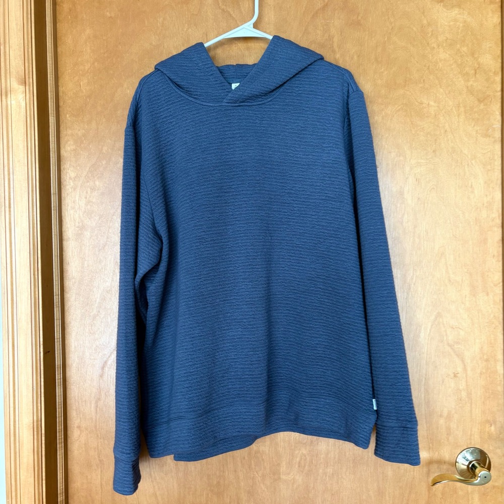 7 Diamonds Men's Navy Blue Textured Hoodie